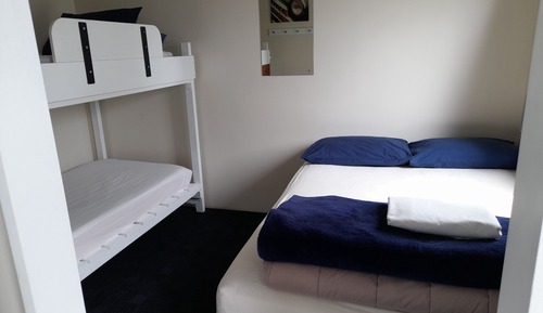 Family Cabin, Shared Bathroom (Kitchen, 5 pax)