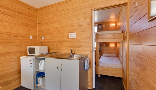 Kitchen Cabin - 4 Berth