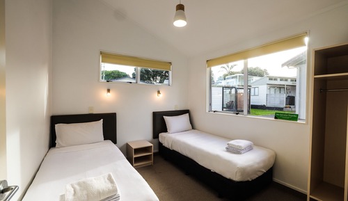Motel - 2 Bedroom