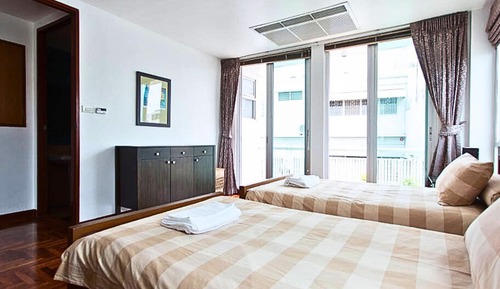 One Bedroom Suite Double or Twin Room