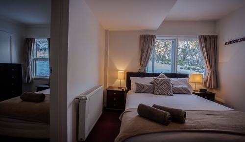 Standard Room, Non Smoking (Queen and Single Room)