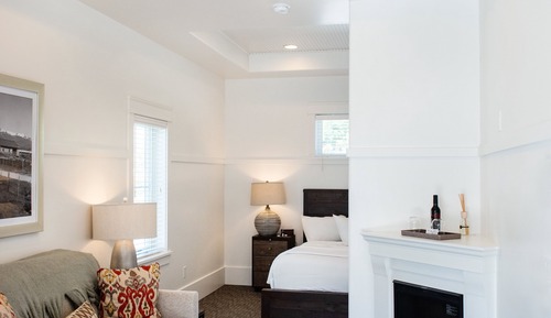 Private Cottage, 1 King Bed with Sofa Bed