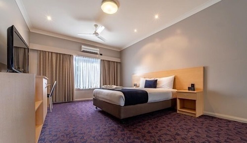Deluxe Room, Non Smoking