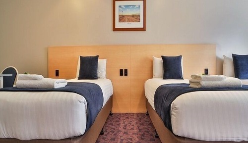 Deluxe Triple Room, Multiple Beds, Non Smoking