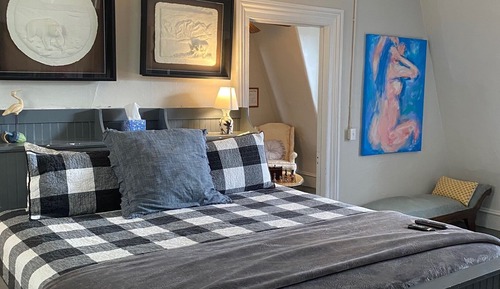 The Captain's Quarters