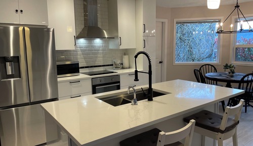 Luxury Suite, 2 Bedrooms, Fireplace, Valley View