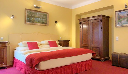 Romantic Suite, Terrace