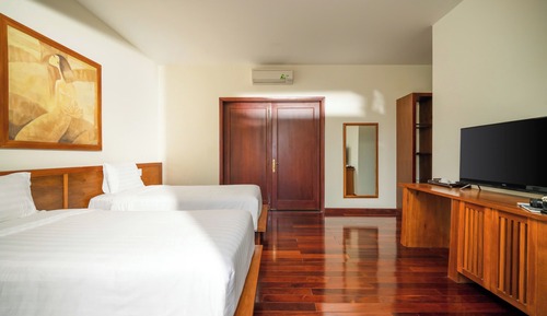 Superior Room, 2 Twin Beds, Patio
