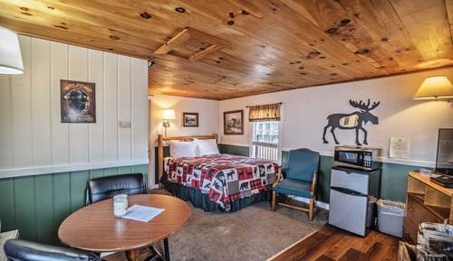Cabin, 1 Queen Bed, River View