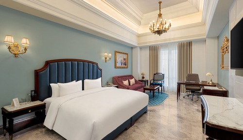 Premier Room