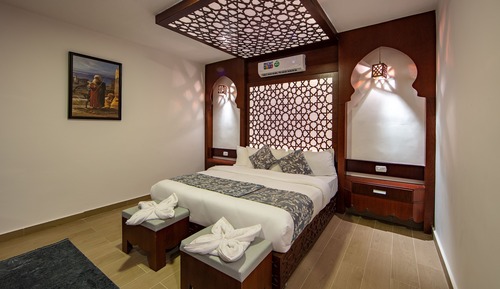 Deluxe Bungalow Twin with Garden View