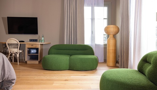 Signature Suite