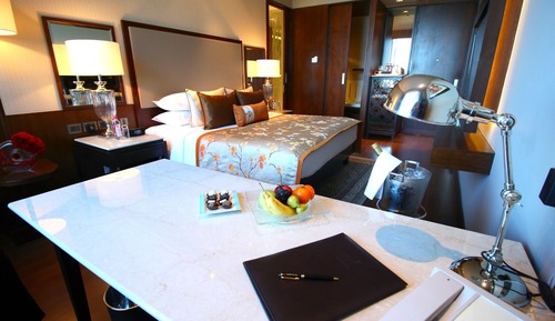 Club Room, 1 King Bed