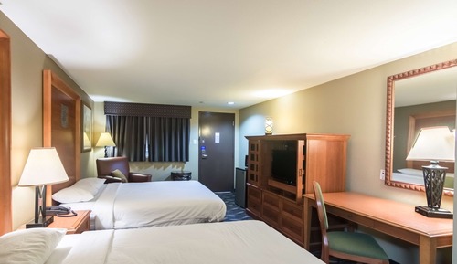 Standard Suite, Multiple Beds, Non Smoking
