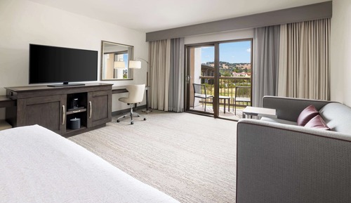 Room, 1 King Bed, Non Smoking, River View