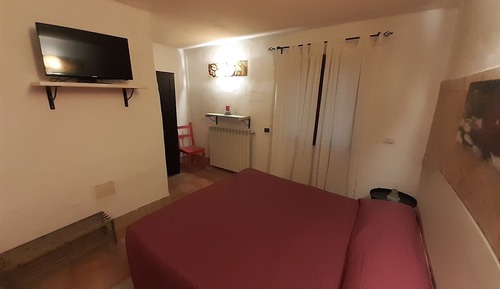 Basic Double Room, 1 Bedroom, Non Smoking, Garden View