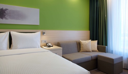 Family Room, 1 King Bed (Connecting Rooms)