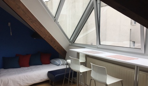 Comfort Studio, Multiple Beds, Kitchen