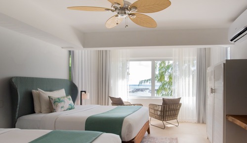 Villa, Beachfront