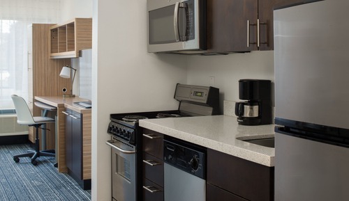 Suite, 1 Bedroom (Hearing Accessible)