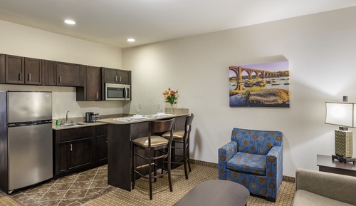 Luxury Suite, 1 Queen Bed with Sofa bed, Kitchen