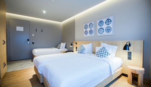 Triple Room