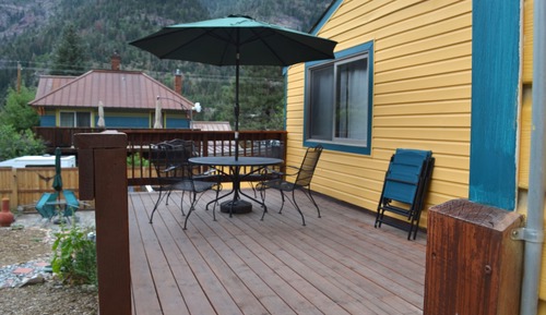 Suite, 1 King Bed, Kitchen, Mountain View (1st Floor)