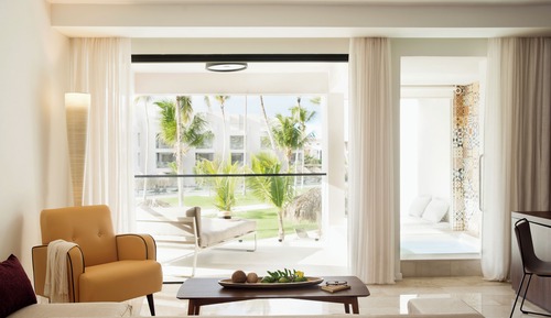 Junior Suite Pool View