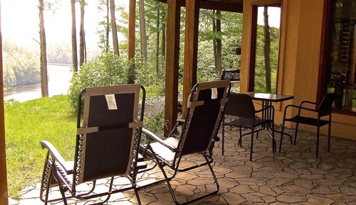 Deluxe Room, 1 King Bed, Lake View