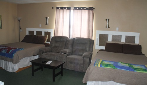 Standard Double Room, 2 Queen Beds, Accessible