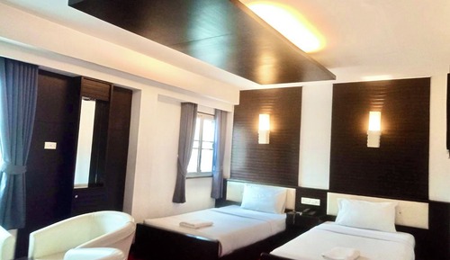 Superior Twin Room