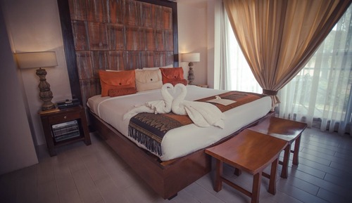 Executive Villa