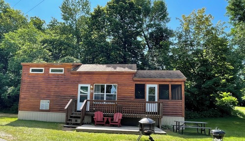 Deluxe Cabin