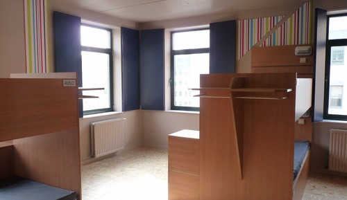Shared Dormitory, Women only (Bed in a 6 Person Shared Dorm)