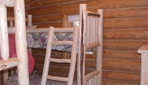 Deluxe Cabin, 3 Bedrooms (White Lightning)