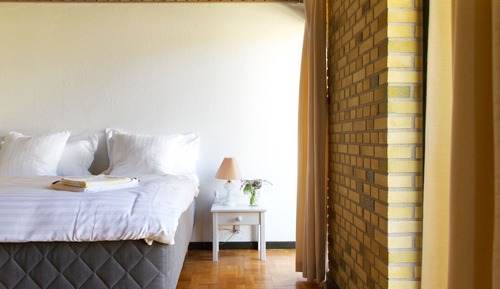 Family Room, 1 Bedroom, Bathtub, Annex Building
