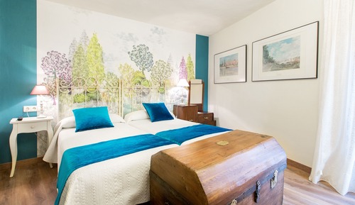 Twin Room (Alchup)