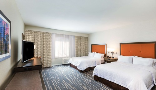 Room, 2 Queen Beds, Accessible, Bathtub (Mobility/Hearing)
