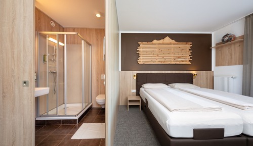 Comfort Room, 1 Bedroom, Resort View, Courtyard Area