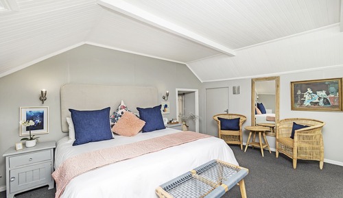 Luxury Loft, 1 Queen Bed