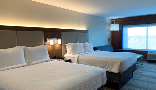 Suite, Multiple Beds (Additional Living Area)