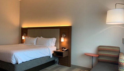 Standard Room, 1 King Bed