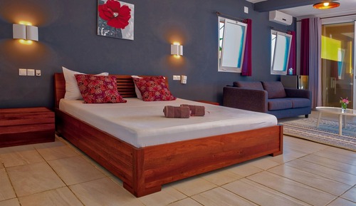 Big Panoramic Suite with Sea and Garden view