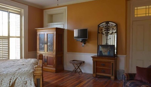 Suite (General Early Suite)