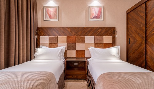 Standard Twin Room