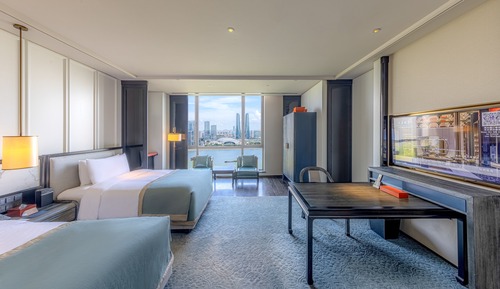 Deluxe River View Twin Room
