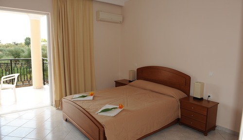 Superior Apartment, 1 Bedroom, Balcony, Pool View