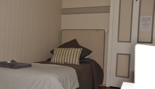 Economy Single Room, Shared Bathroom