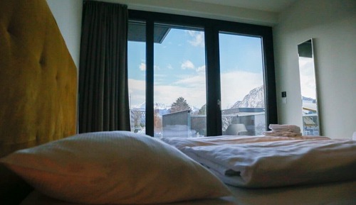 Apartment (Stay Gold M)