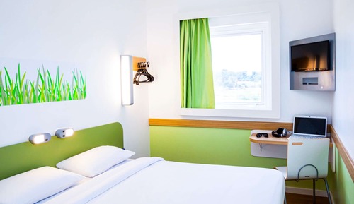 Triple Room, Multiple Beds
